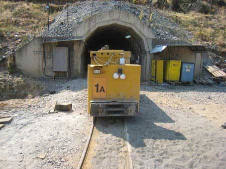 Fidko mine locomotive battery